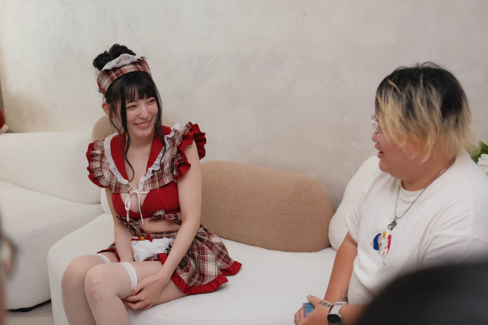 紫堂留衣 · 紅格紋訪談 沙發私聊
